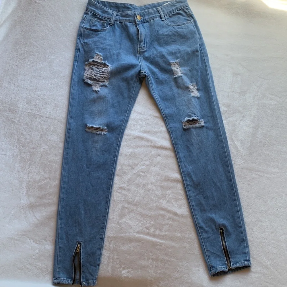 Jeans - Picture 3 of 6